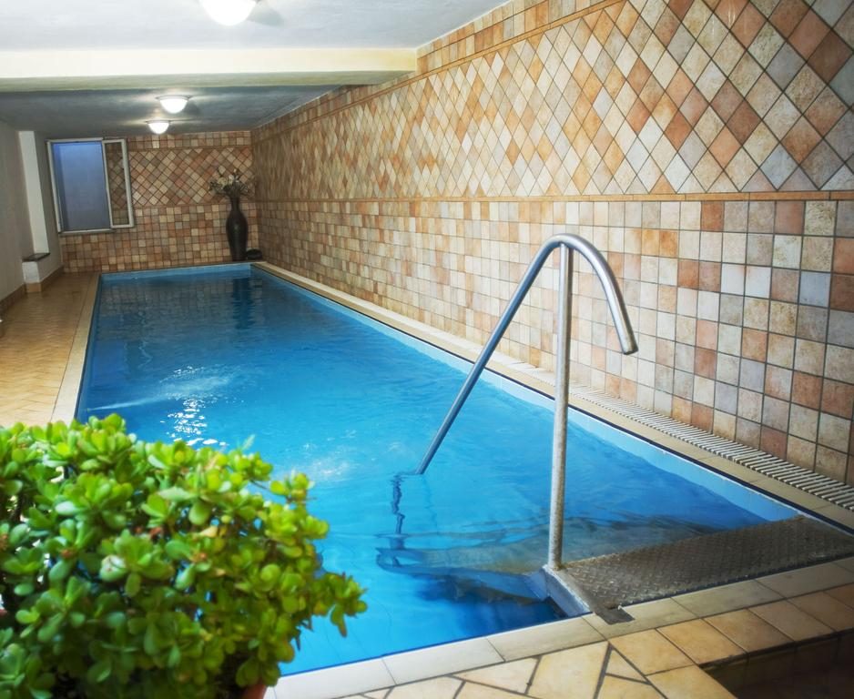 Hotel Parco Cartaromana - Ischia Porto - Ponte - IschiaLike